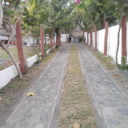 Villa Tortugas Monterrico Exterior foto